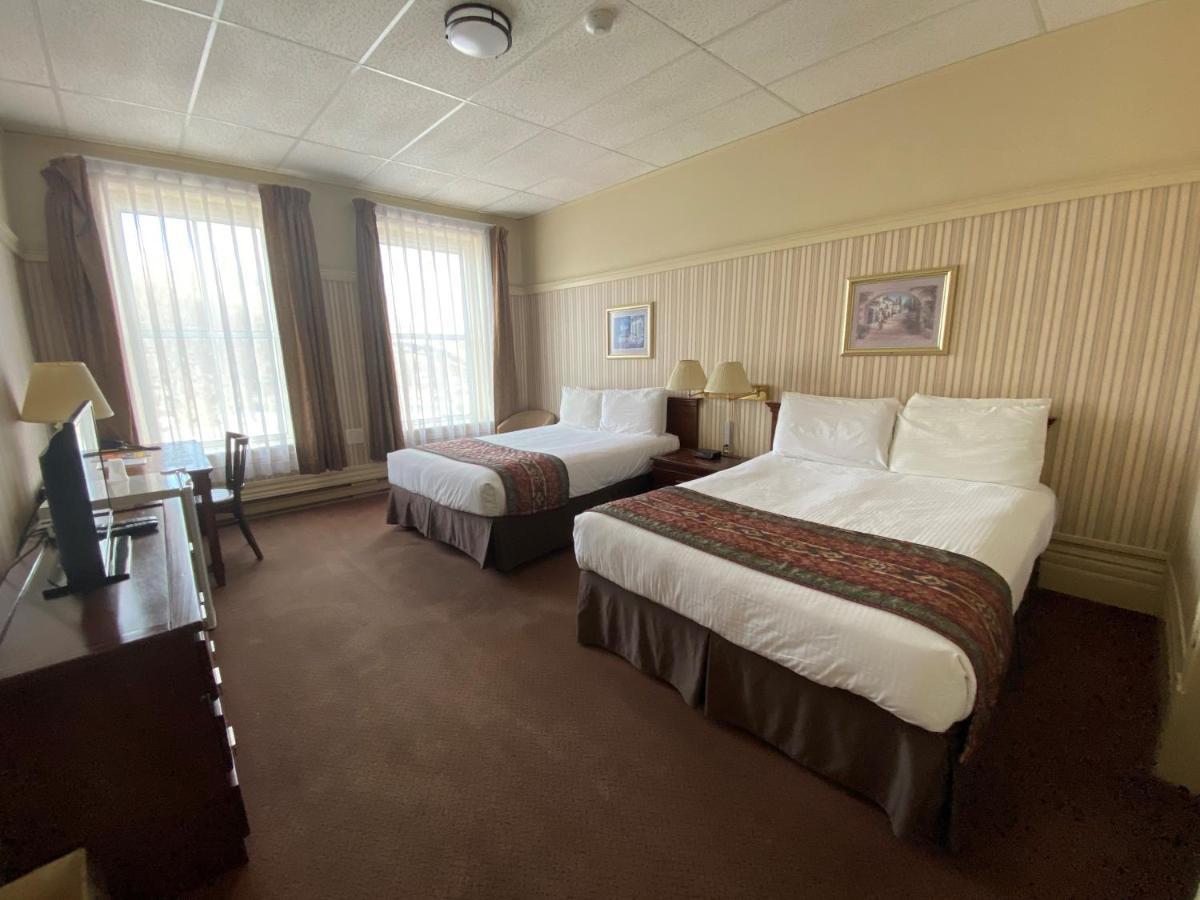 Hotel Bedford กอเดอริช ภายนอก รูปภาพ