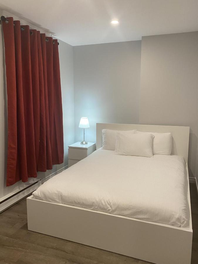 Hotel Bedford กอเดอริช ภายนอก รูปภาพ